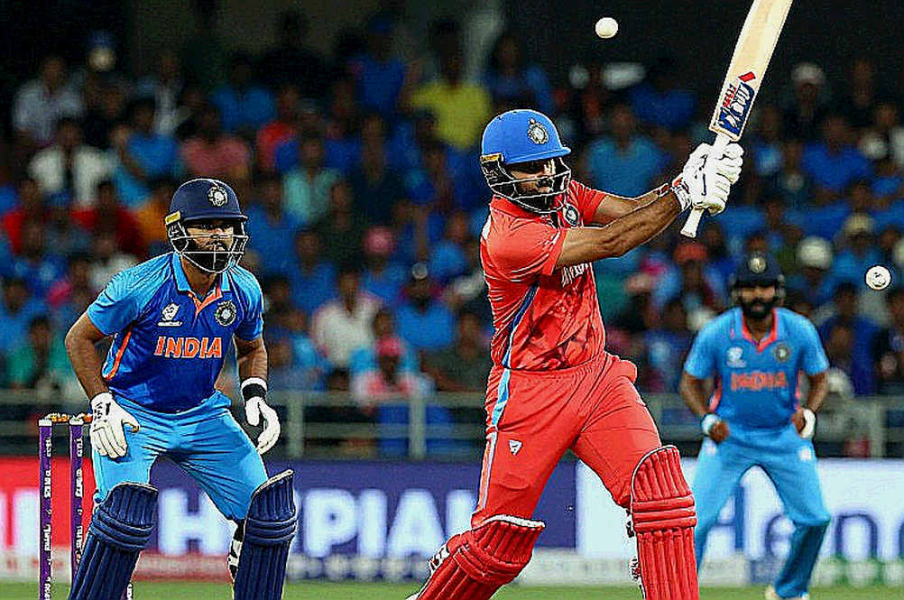 Sufiyan Moqim Out, Maaz Sadaqat In: Where PCB's Lahore Pitch Logic Stands Against the Data